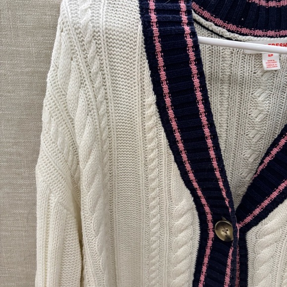 Sweater - Picture 2 of 2